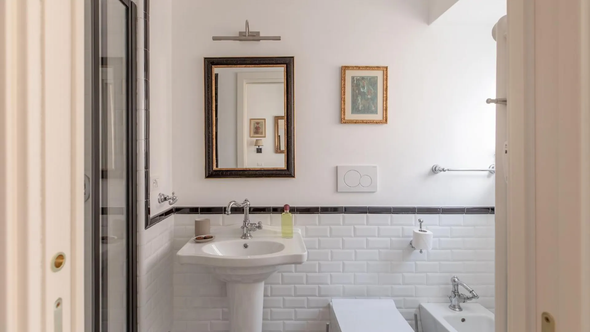 Iflat Charming & Spacious Flat In Trastevere Rome