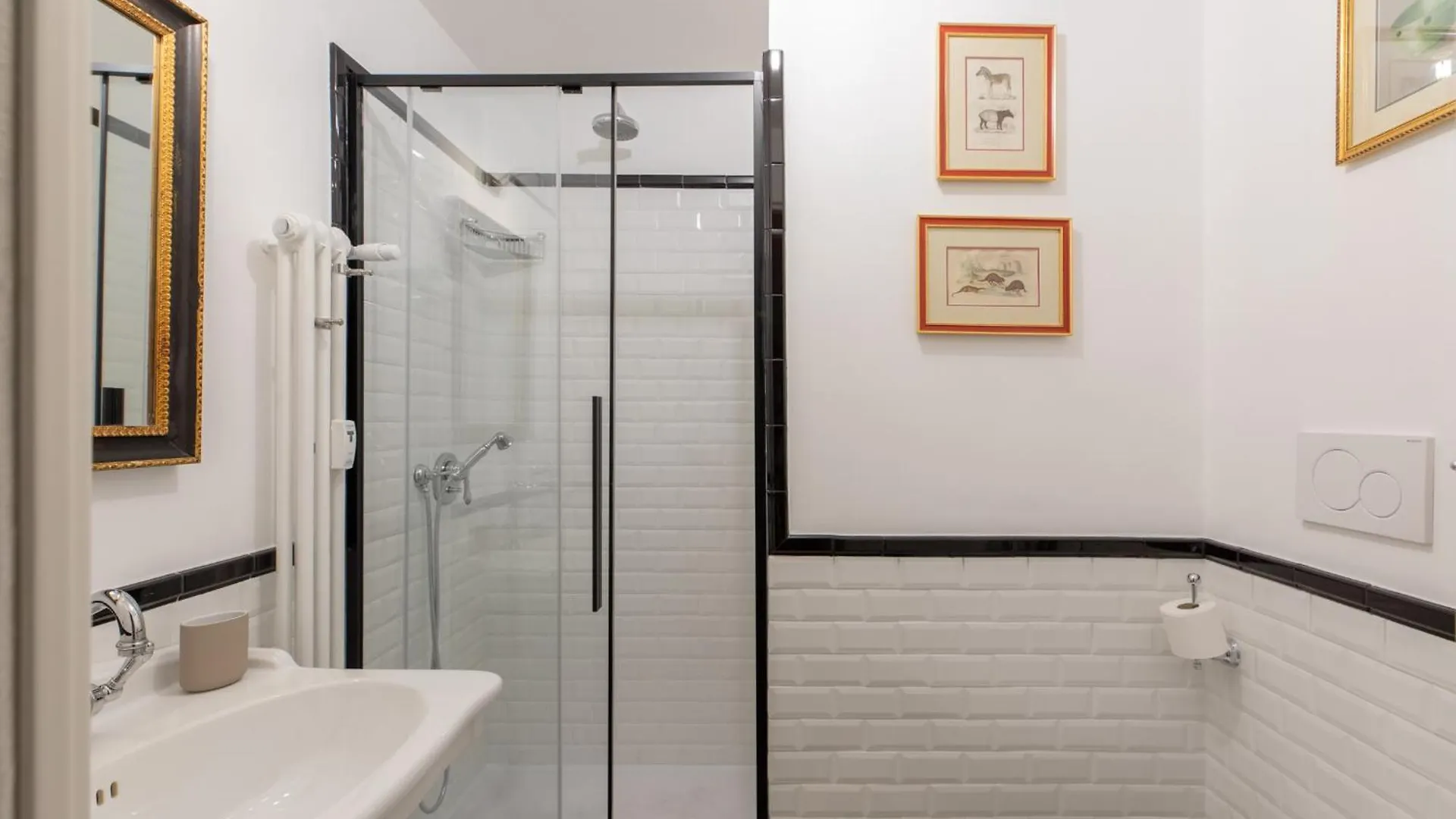 Iflat Charming & Spacious Flat In Trastevere Rome 0*,
