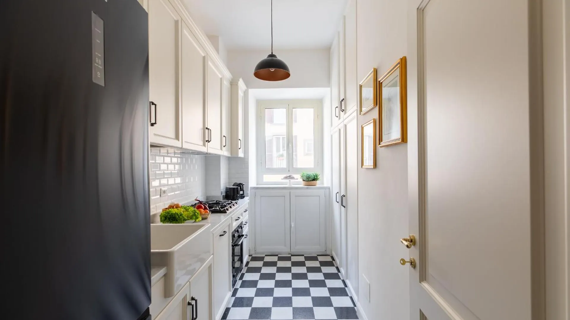 Iflat Charming & Spacious Flat In Trastevere Rome