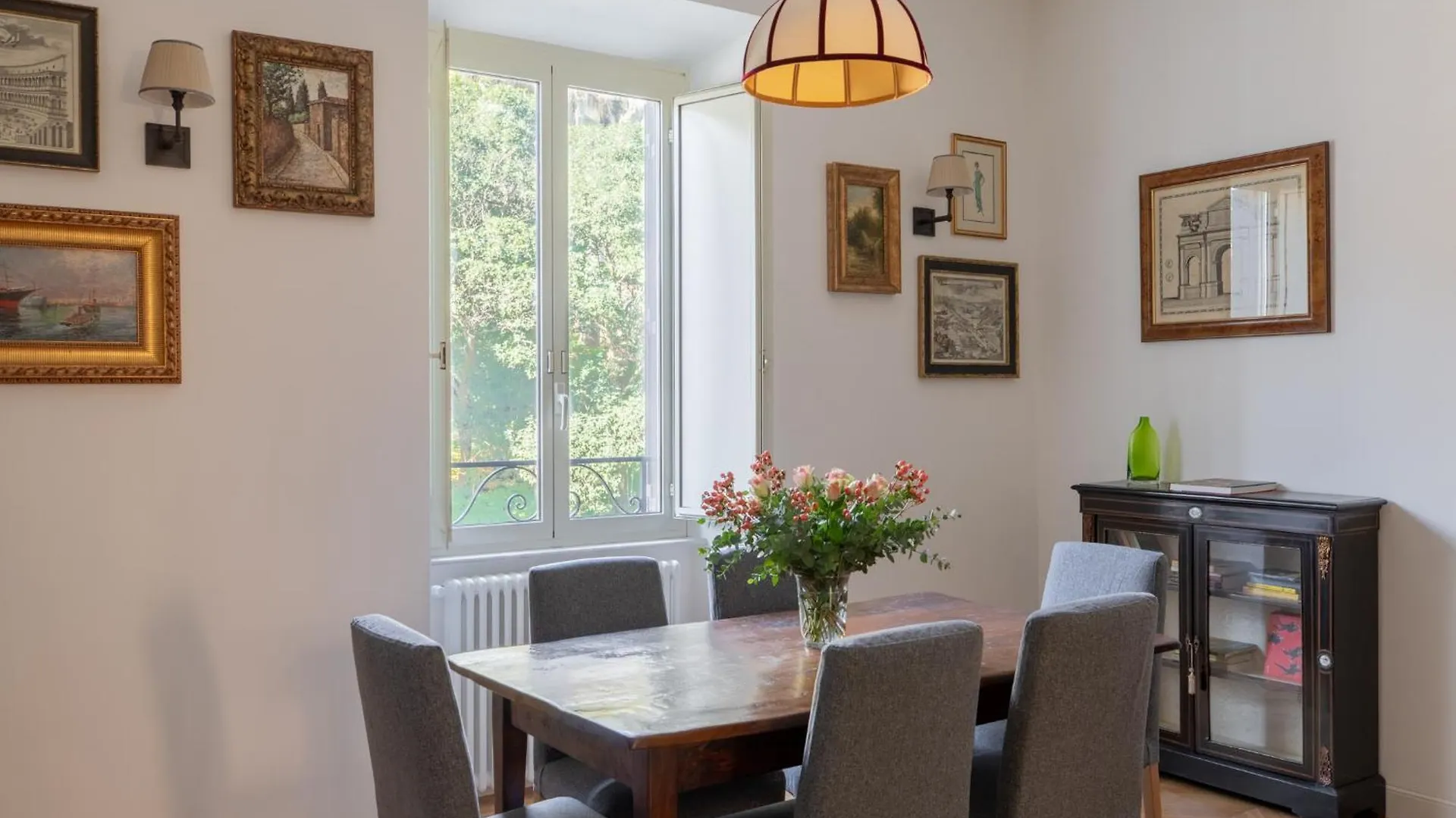Apartment Iflat Charming & Spacious Flat In Trastevere Rome Italy
