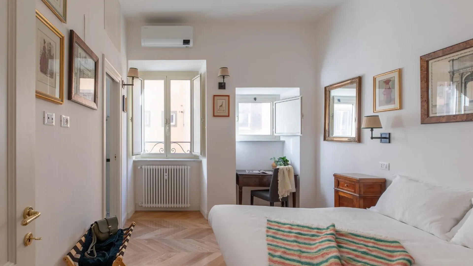 Iflat Charming & Spacious Flat In Trastevere 로마 아파트